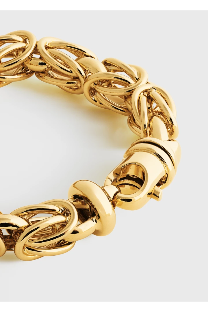 TOTEME 비잔틴 브레이슬릿 골드의 골드컬러 5번쨰 이미지입니다.