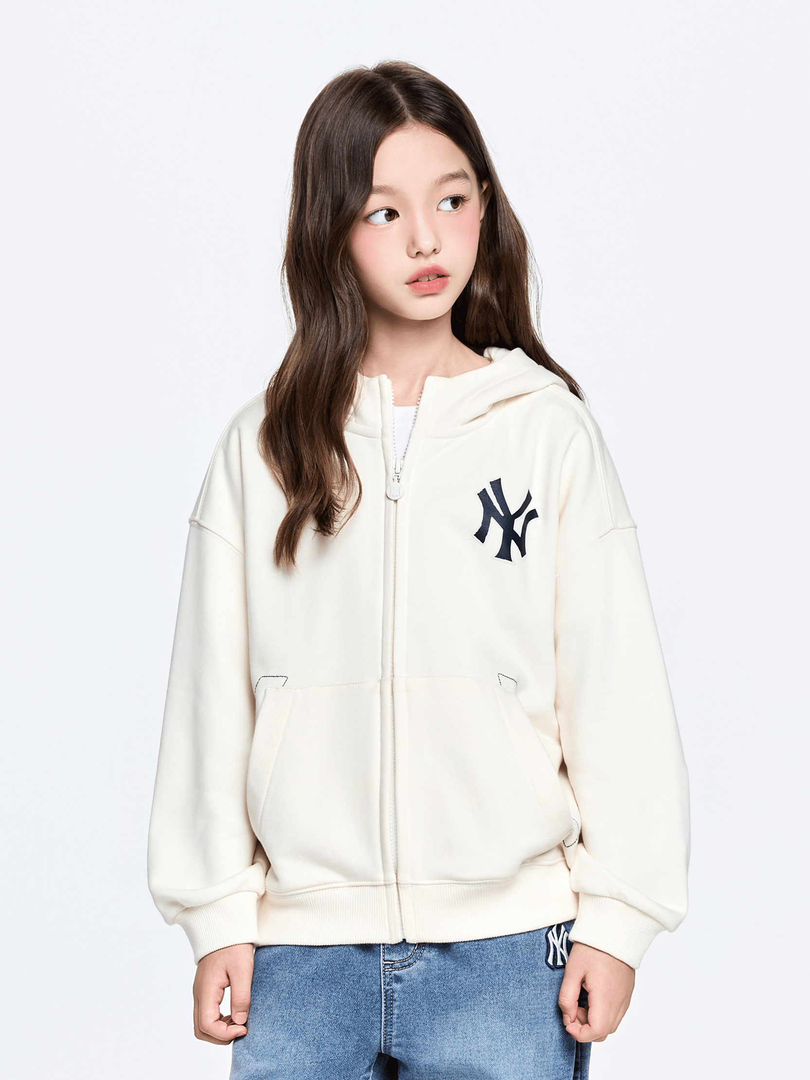 [KB국민카드, H.Point PayKB국민카드6%할인~09/27]7AHDV0266 SPORTIVE SIGNATURE 팀로고 기모 후드집업 50CRS +할인쿠폰
