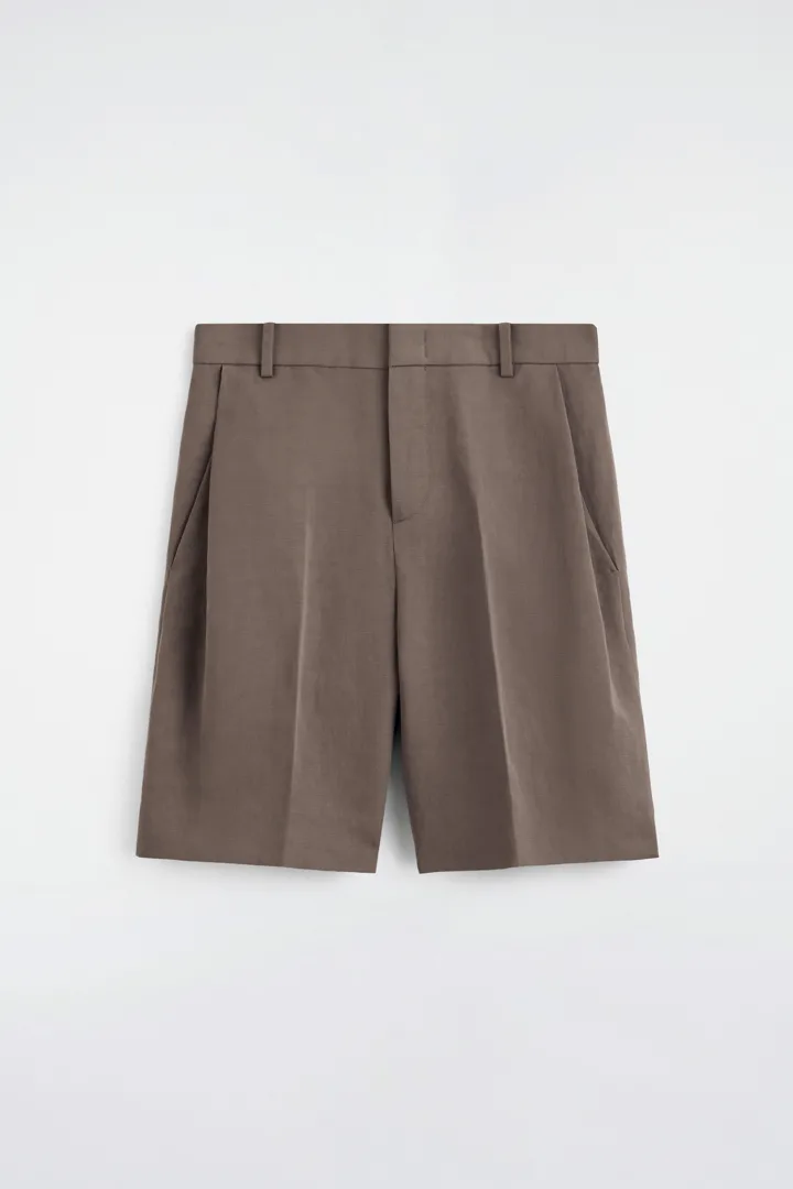 COS default image 30 of 브라운 in 테일러드 리넨 블렌드 쇼츠