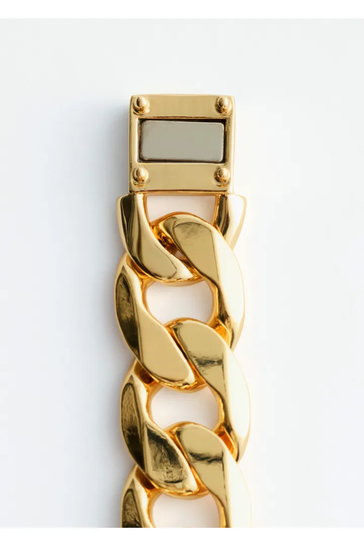 앤아더스토리즈 청키 체인 브레이슬릿의 골드컬러 Product입니다.