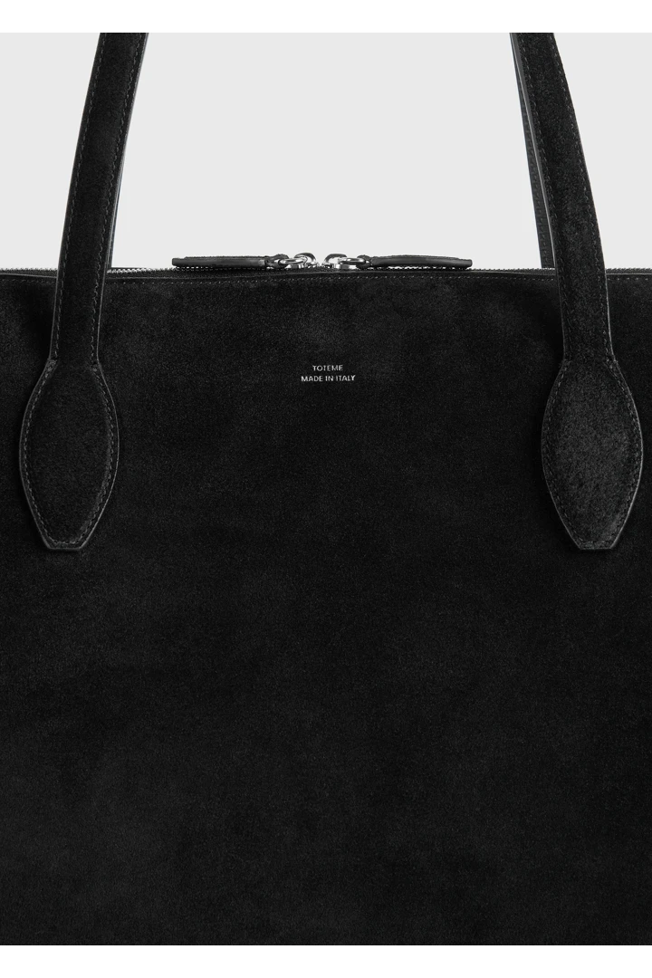 TOTEME 스웨이드 데이 토트백 블랙의 블랙컬러 5번쨰 이미지입니다.