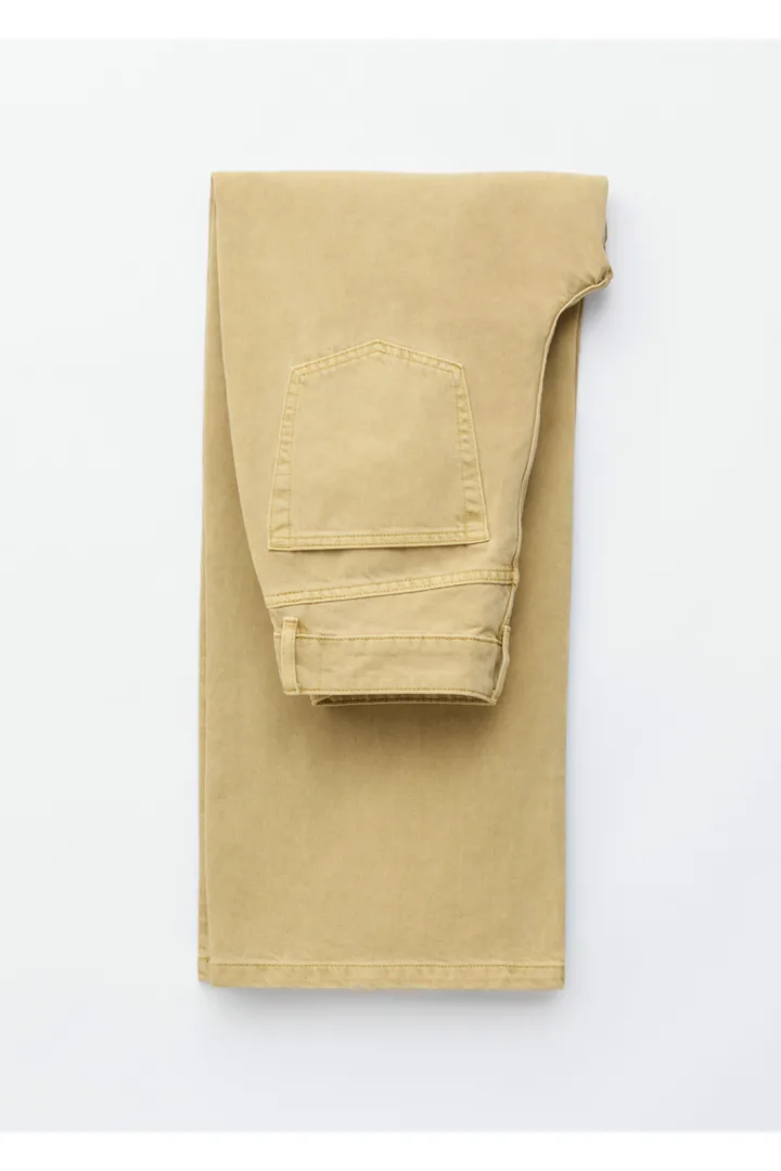 앤아더스토리즈 폴드 디테일 진의 오커 옐로우컬러 Product입니다.