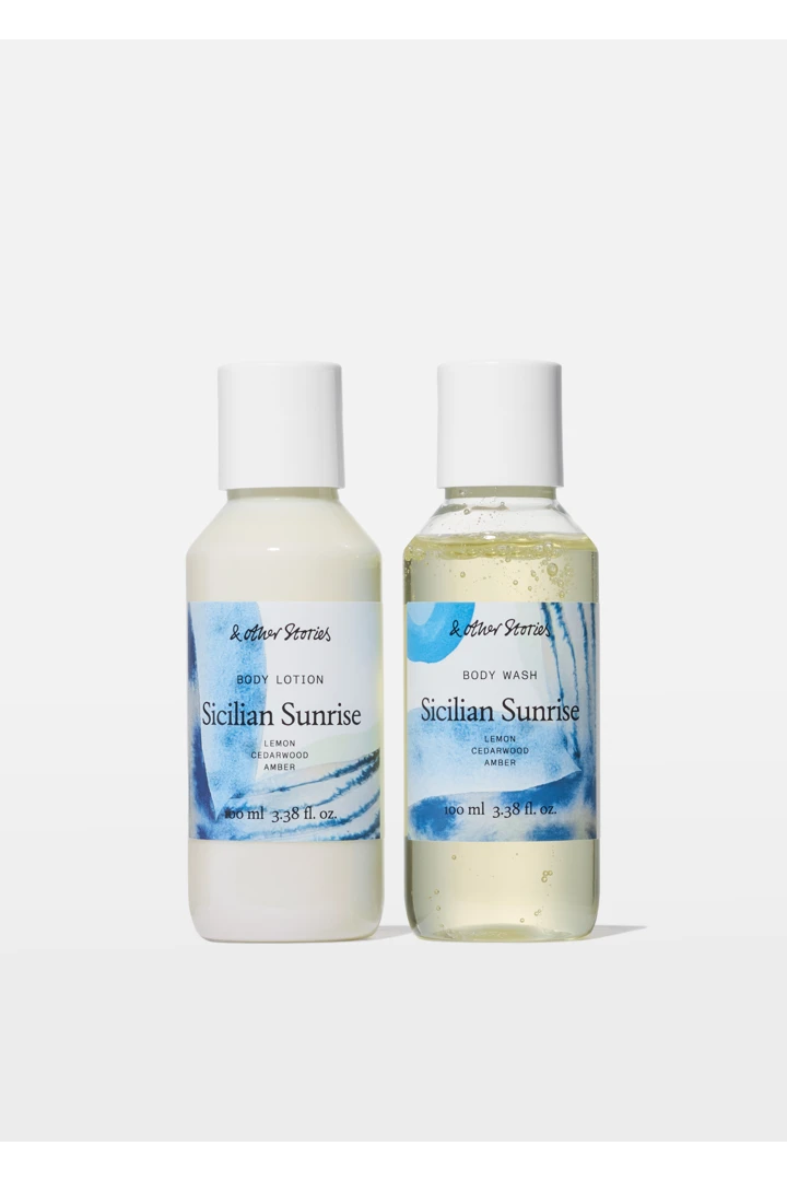 앤아더스토리즈 시실리안 선라이즈 바디 워시 & 바디 로션 미니 키트의 시실리안 선라이즈컬러 Product입니다.