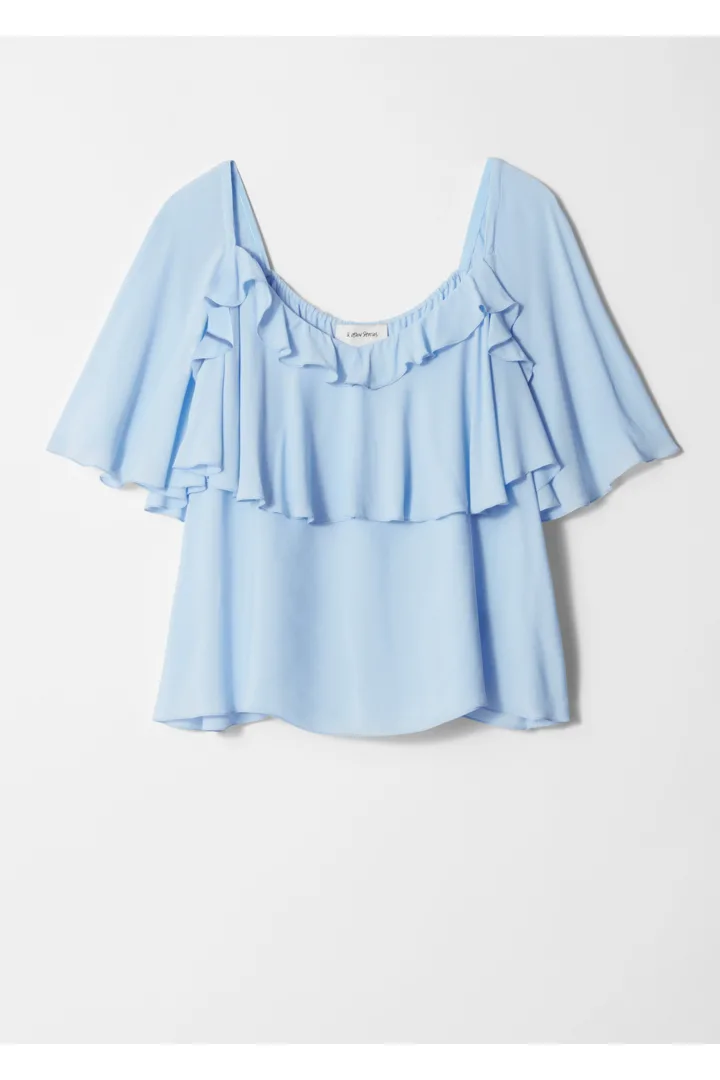 앤아더스토리즈 러플 블라우스의 블루컬러 Product입니다.