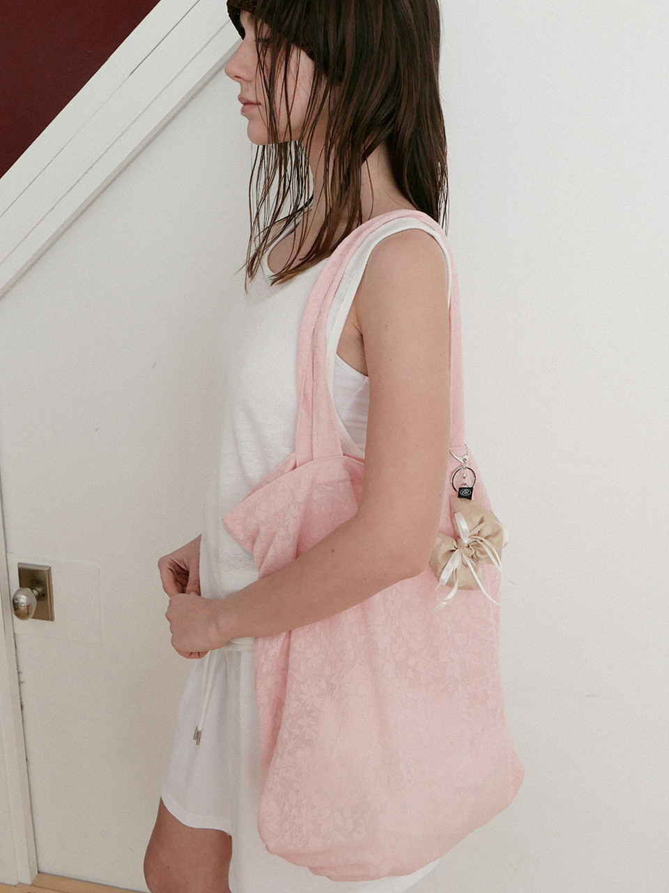 Mesh Floral Shoulder Bag_Baby Pink +할인쿠폰