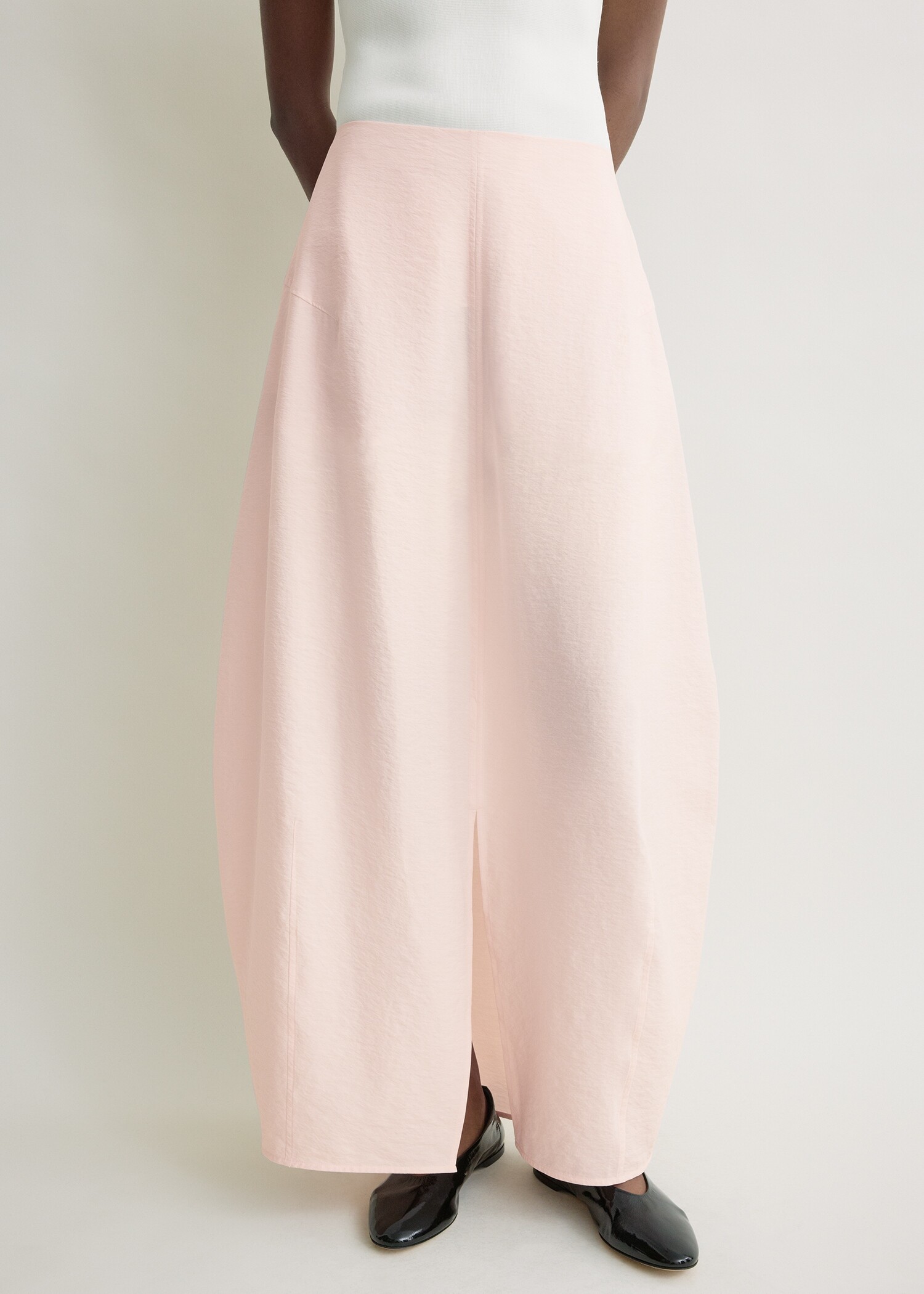 TOTEME 패러슈트 스커트 블룸의 블룸컬러 3번쨰 이미지입니다.