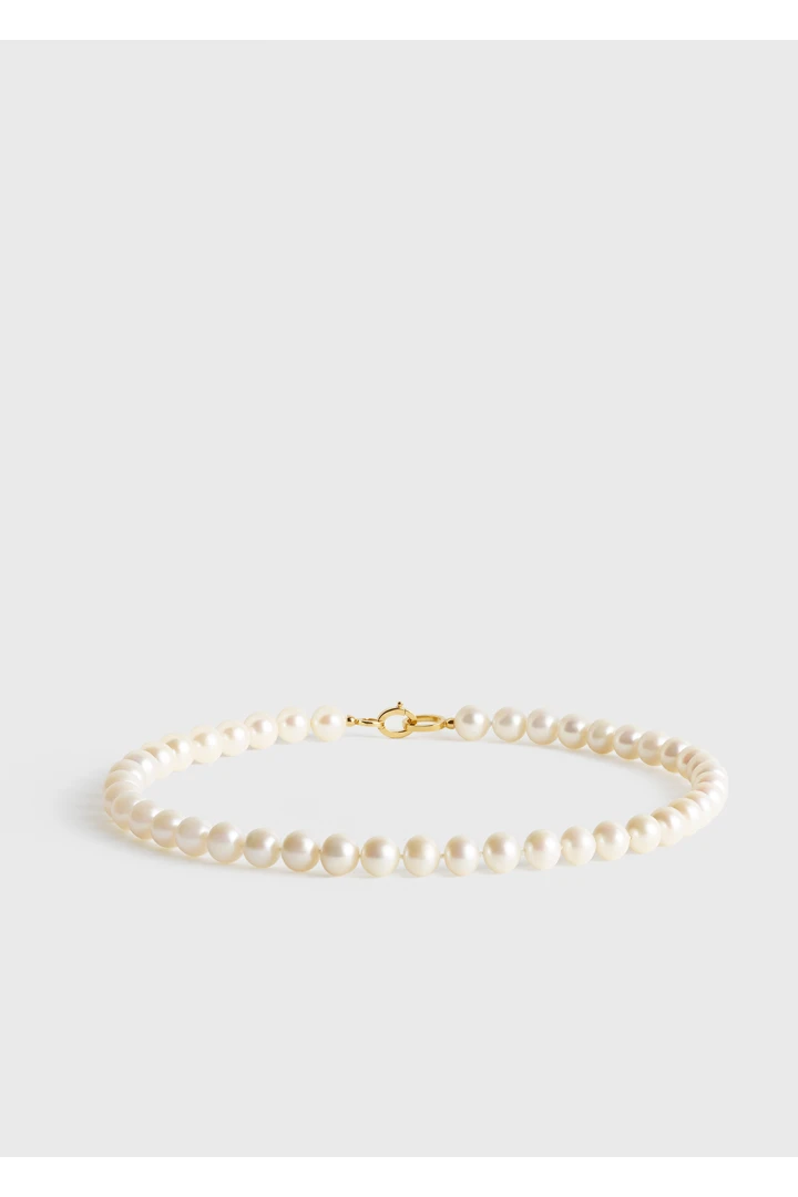 TOTEME 인피니티 펄 초커 화이트의 화이트컬러 2번쨰 이미지입니다.