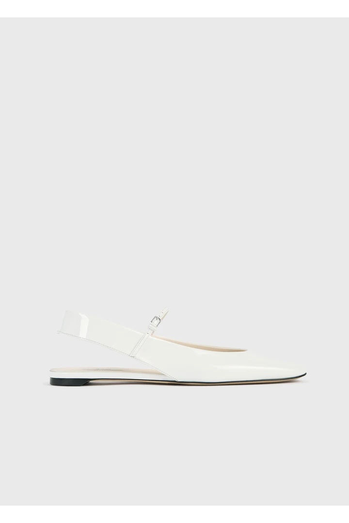 TOTEME 슬링백 페이턴트 메리 제인스 오프 화이트의 오프 화이트컬러 0번쨰 이미지입니다.