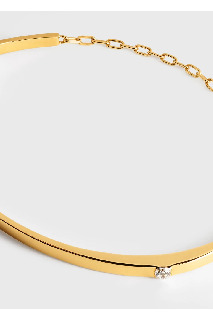 TOTEME 다이아몬드 체인 브레이슬릿 18KT 골드의 골드컬러 3번쨰 이미지입니다.