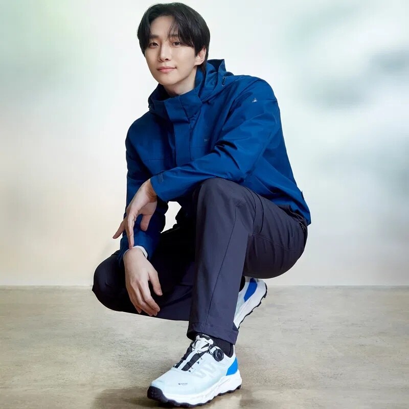 [더현대] 네파 공용 휘슬라이저PRO 고어텍스 트레킹화 등산화 (90,300원/무료)