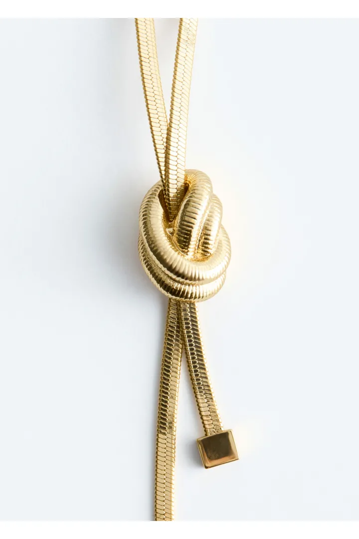앤아더스토리즈 매듭 디테일 래리어트 네크리스의 골드컬러 Product입니다.