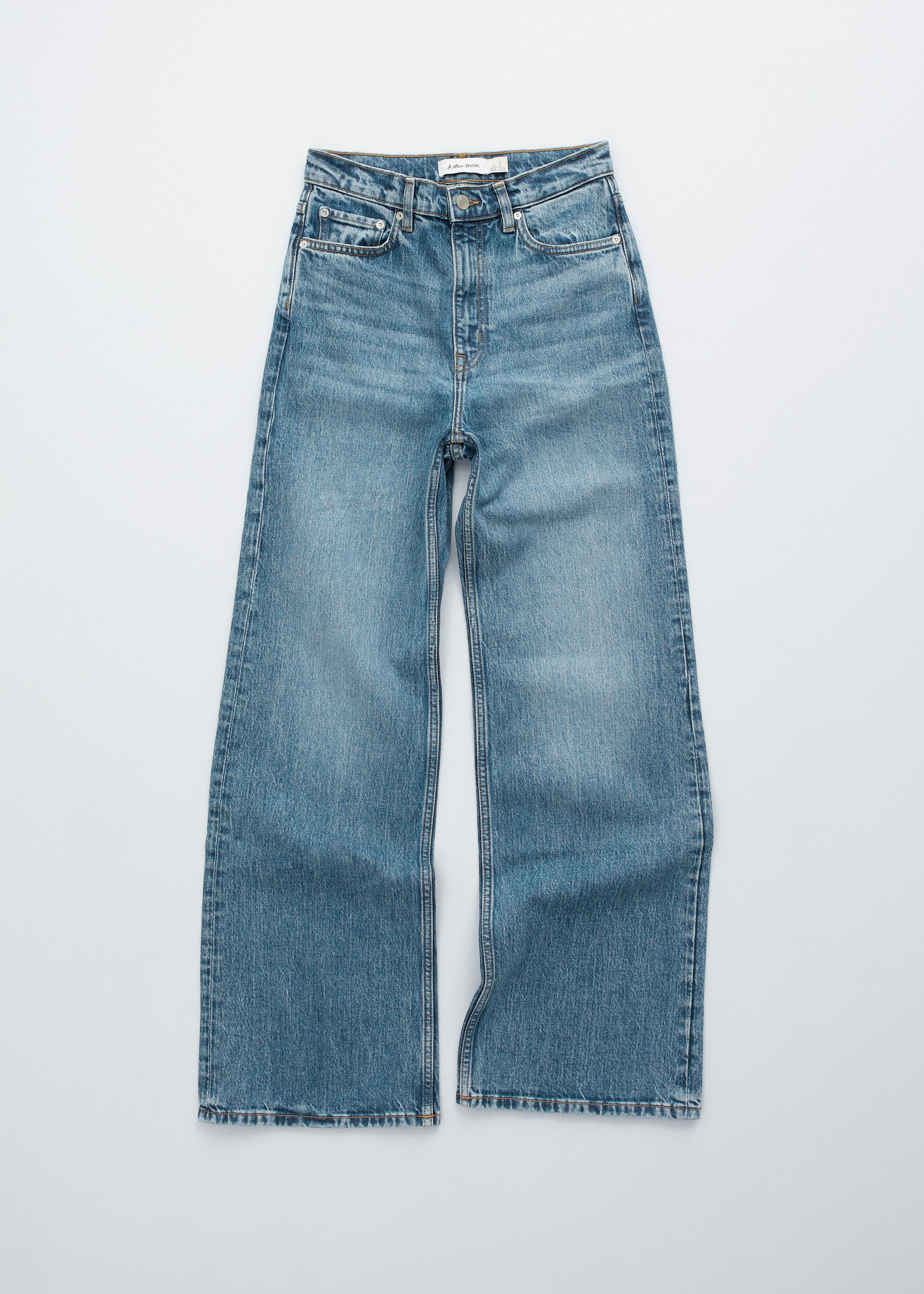 앤아더스토리즈 와이드 레그 진의 미드 블루 워시컬러 Product입니다.