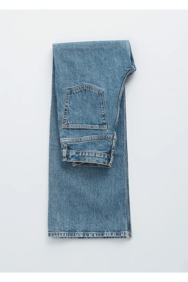 앤아더스토리즈 와이드 레그 진의 미드 블루 워시컬러 Product입니다.