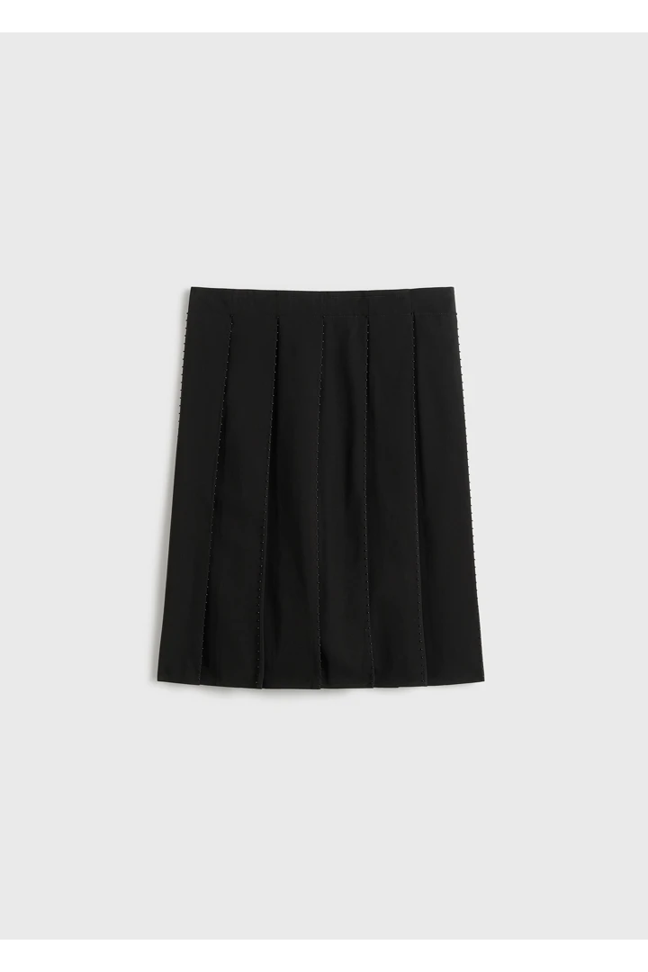 TOTEME 비디드 플리트 스커트 블랙의 블랙컬러 4번쨰 이미지입니다.