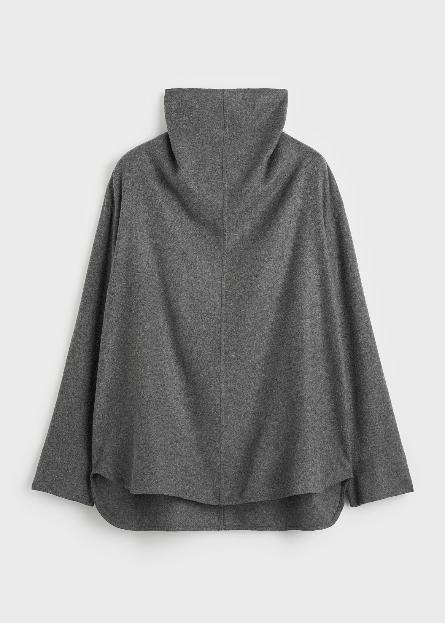 TOTEME 퍼널 넥 플란넬 탑 그레이의 그레이컬러 4번쨰 이미지입니다.