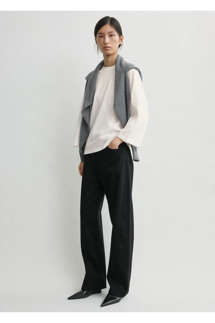 TOTEME default image 19 of 화이트 in 와이드 슬리브 티셔츠 화이트