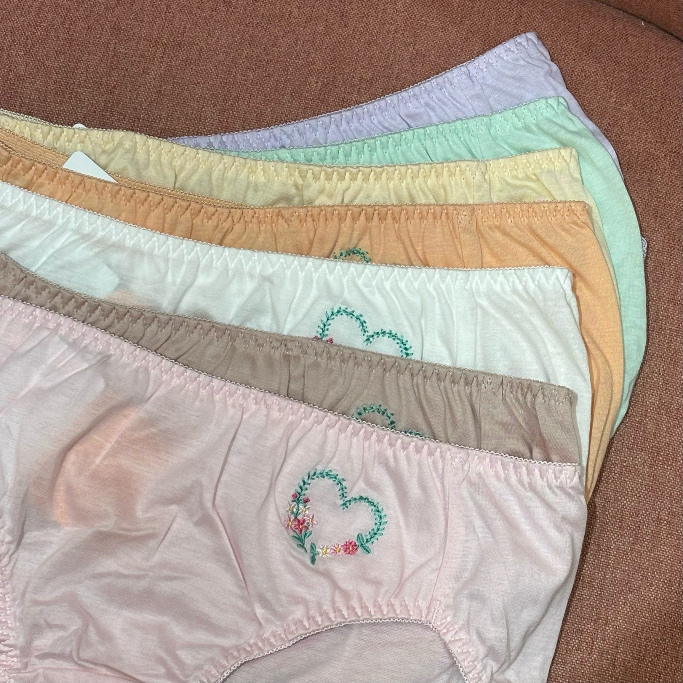 [현대백화점] (3장세트)8색상 면100 요일 팬티 꽃나염 편안하고 위생적인 순면 여성 삼각 팬티 (VPT6957) +할인쿠폰