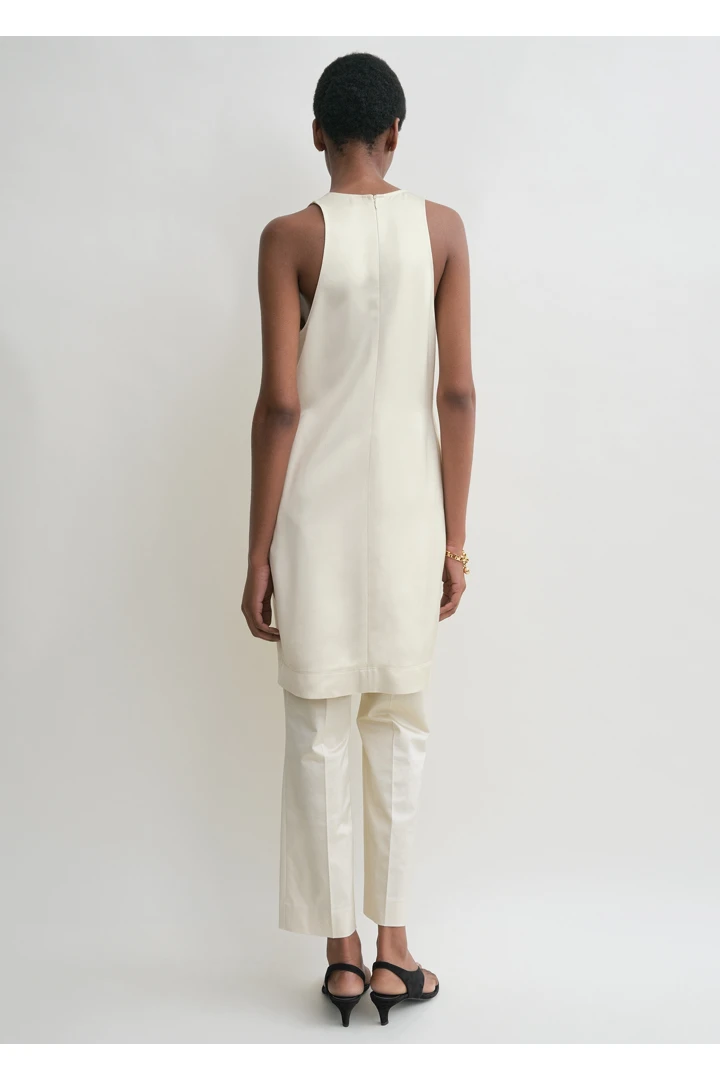 TOTEME 스쿠프-넥 드레스 에크루의 에크루컬러 3번쨰 이미지입니다.