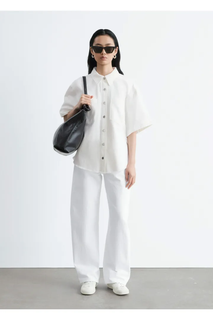 &OS image 17 of 화이트 in 슬립 온 스니커즈