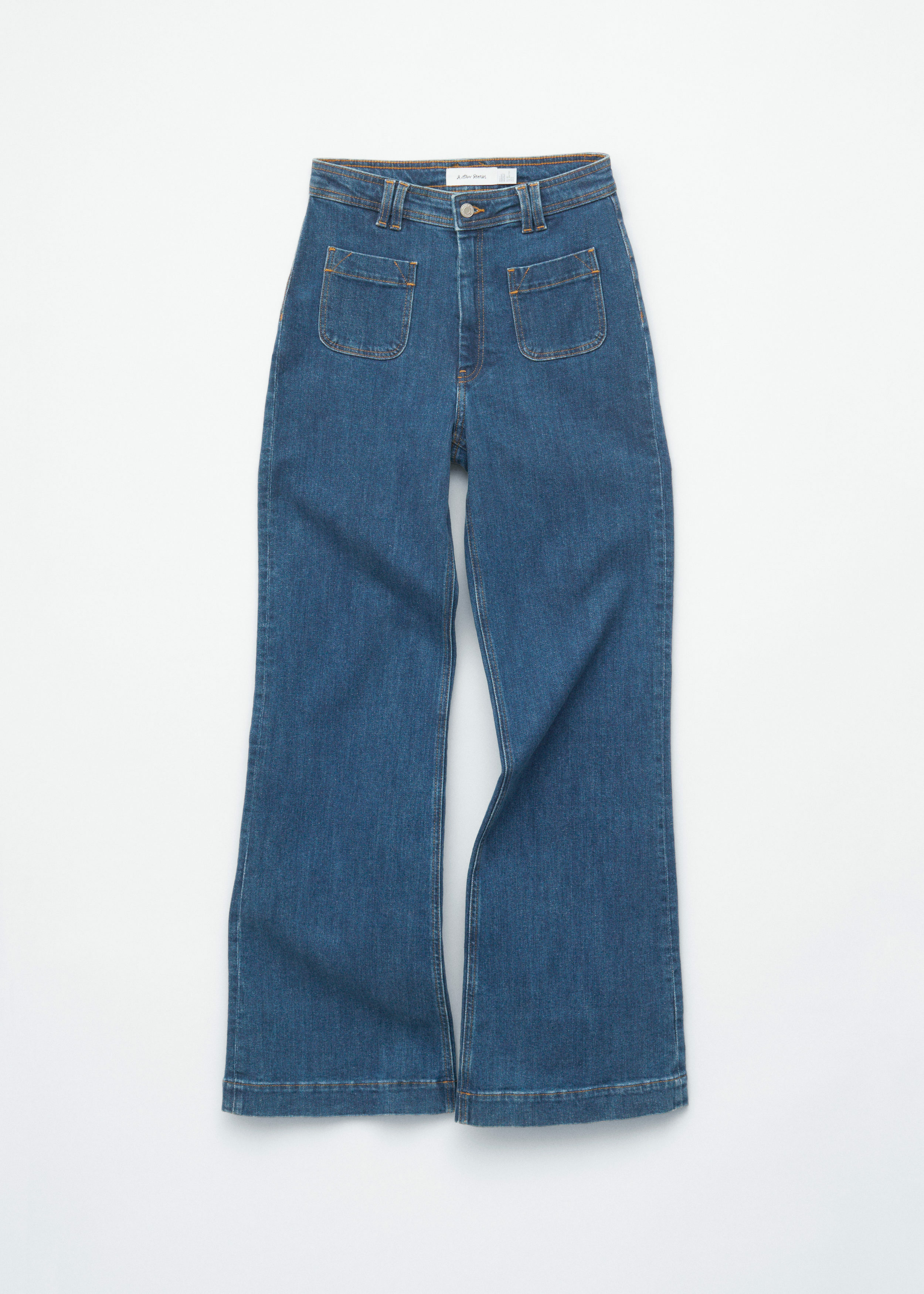 앤아더스토리즈 하이 웨이스트 플레어 진의 블루컬러 Product입니다.