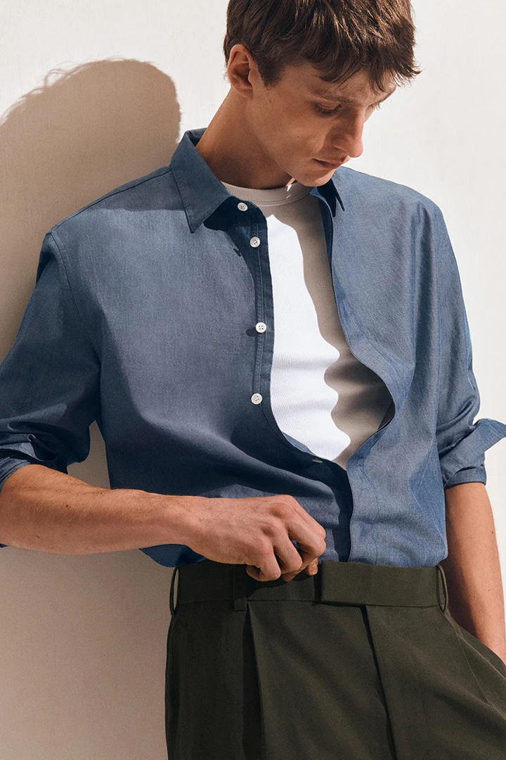 COS default image 1 of 화이트 in 릴랙스드 저지 인터록 롱 슬리브 티셔츠