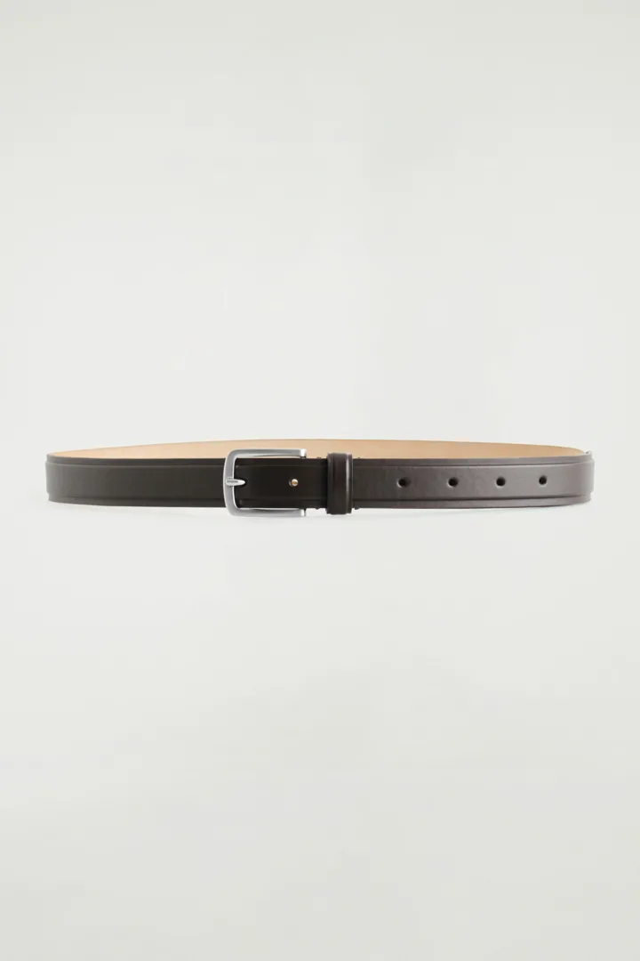 COS default image 9 of 브라운 in 엠보싱 레더 벨트