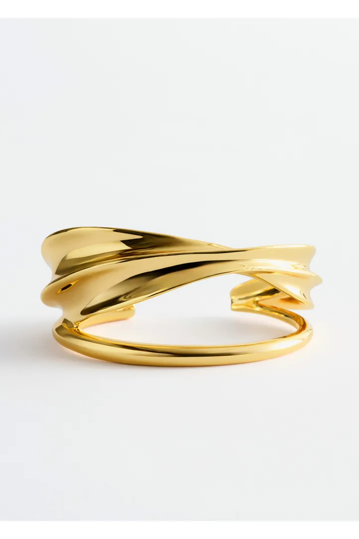 앤아더스토리즈 스컬프처럴 커프 브레이슬릿의 골드컬러 Product입니다.