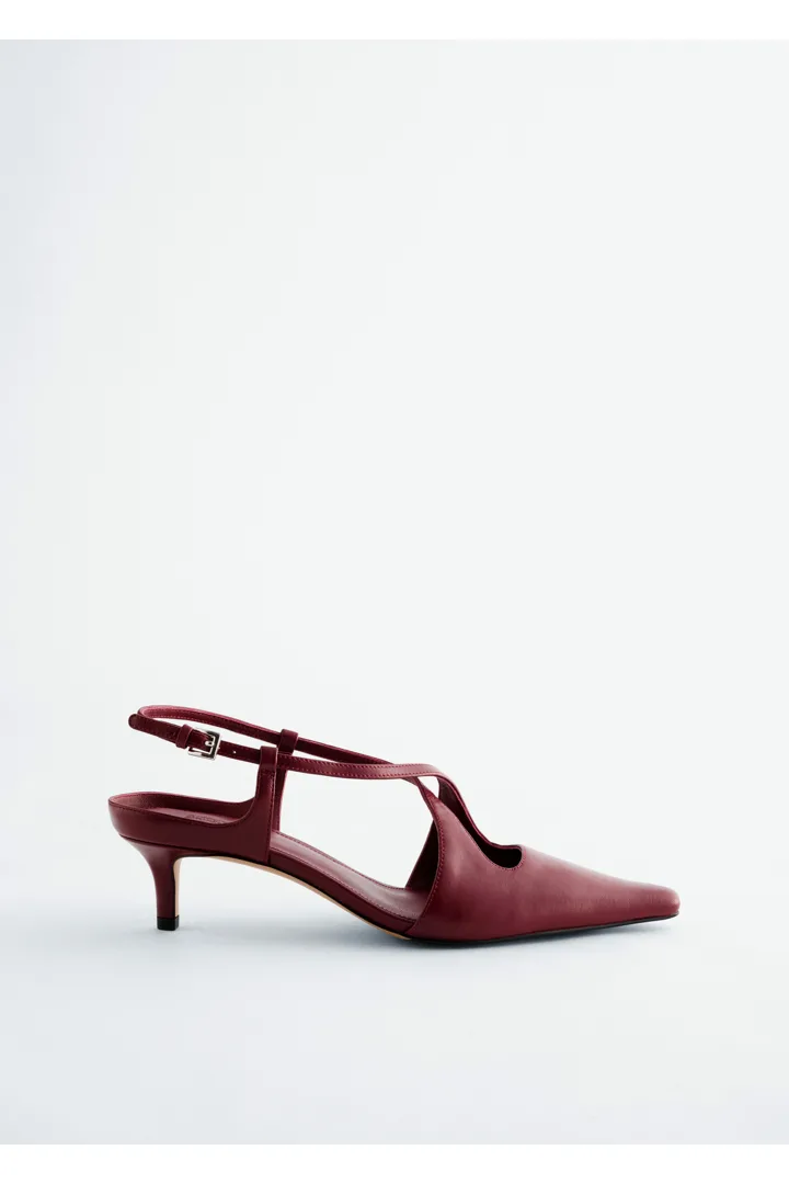 &OS image Style With default 1 of null in 크리스 크로스 레더 슬링백 펌프스