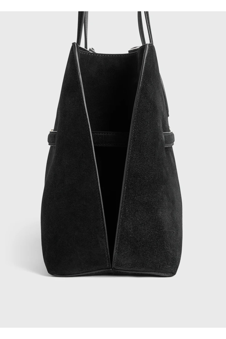 TOTEME 스웨이드 라운지 토트 백 블랙의 블랙컬러 4번쨰 이미지입니다.