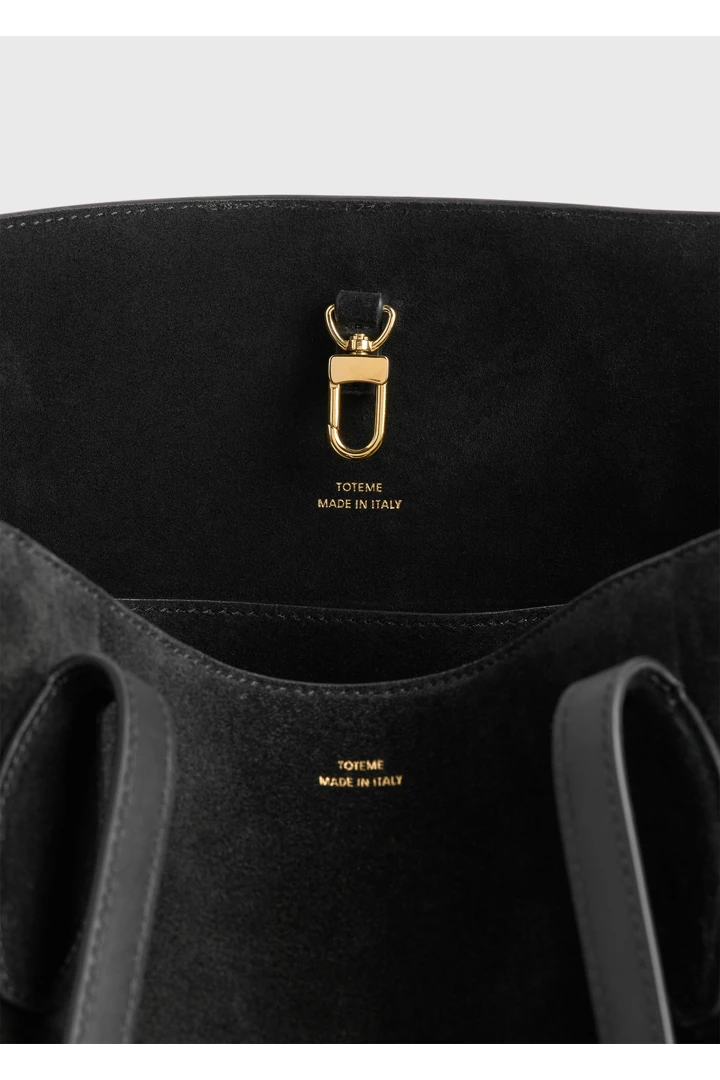 TOTEME 스웨이드 라운지 토트 백 블랙의 블랙컬러 6번쨰 이미지입니다.