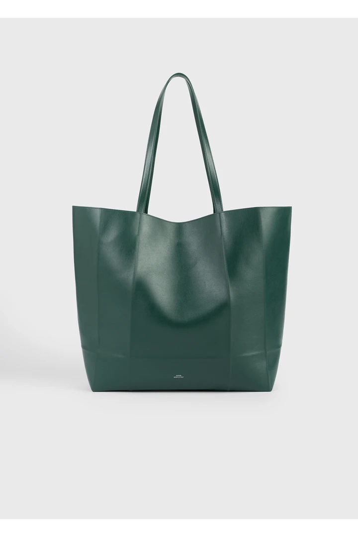 TOTEME default image 7 of 그린 in 롬 레더 토트백 다크 그린
