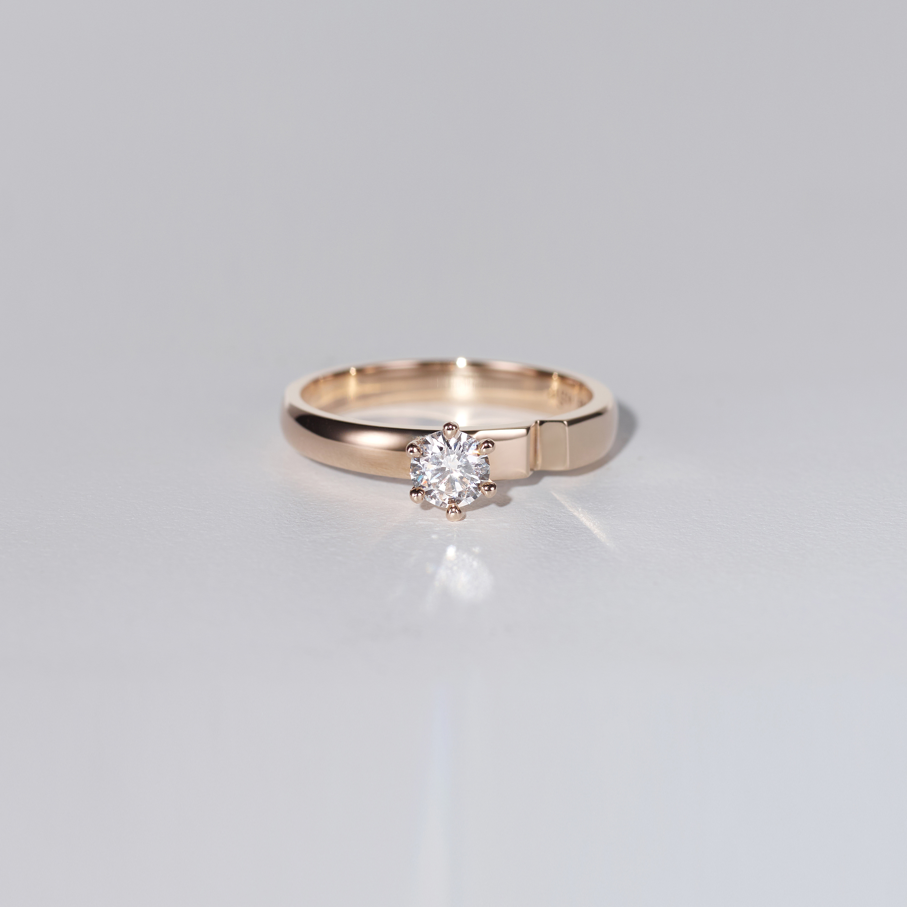 [현대백화점] 키스(0.3ct)18K +할인쿠폰