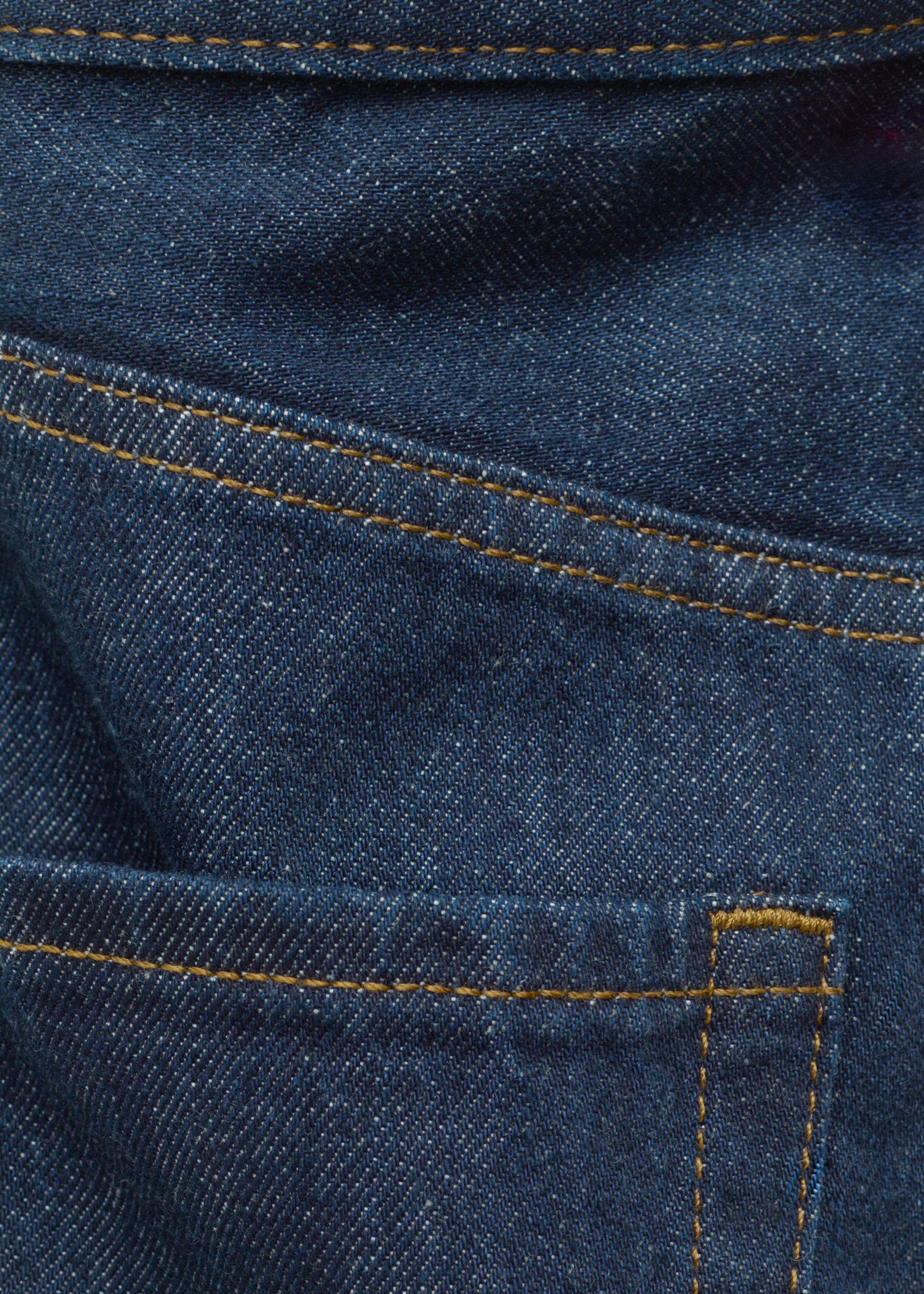 앤아더스토리즈 배럴 레그 진의 네이비컬러 Detail입니다.