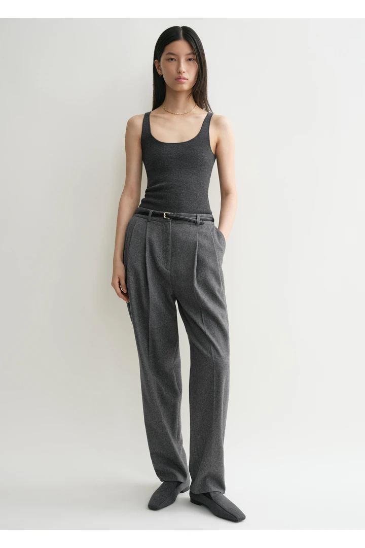 TOTEME 더블-플리티드 테일러드 트라우저 그레이 멜란지의 그레이 멜란지컬러 0번쨰 이미지입니다.