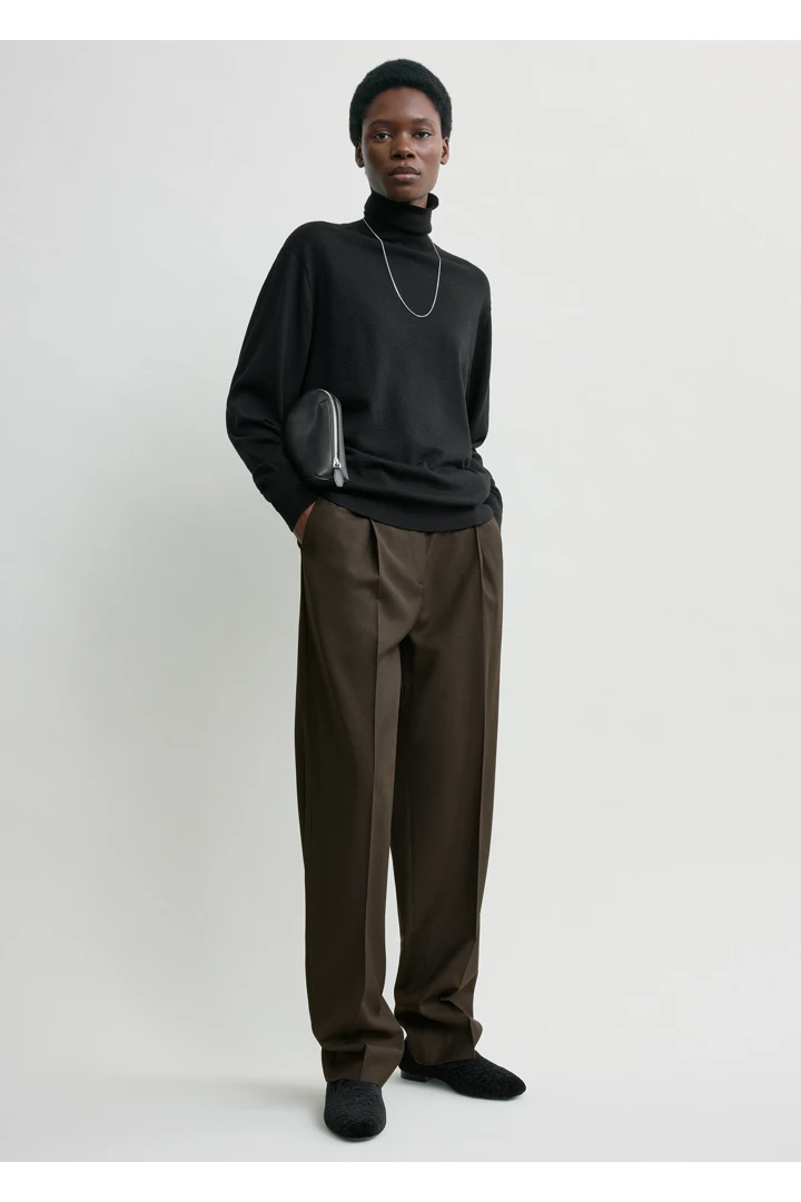 TOTEME default image 24 of 페퍼 in 플리츠 트라우저 페퍼