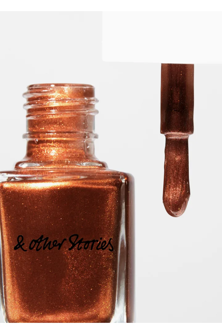 앤아더스토리즈 네일 컬러의 리치 코퍼컬러 Detail입니다.