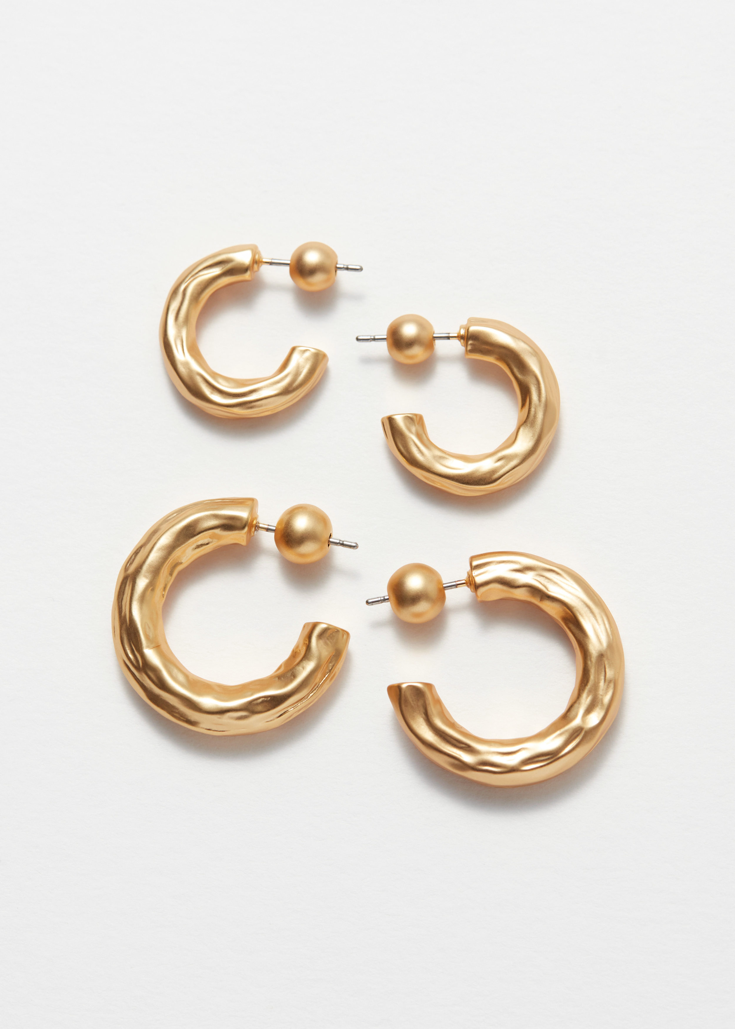 &OS image Style With default 1 of null in 텍스처 후프 이어링 세트