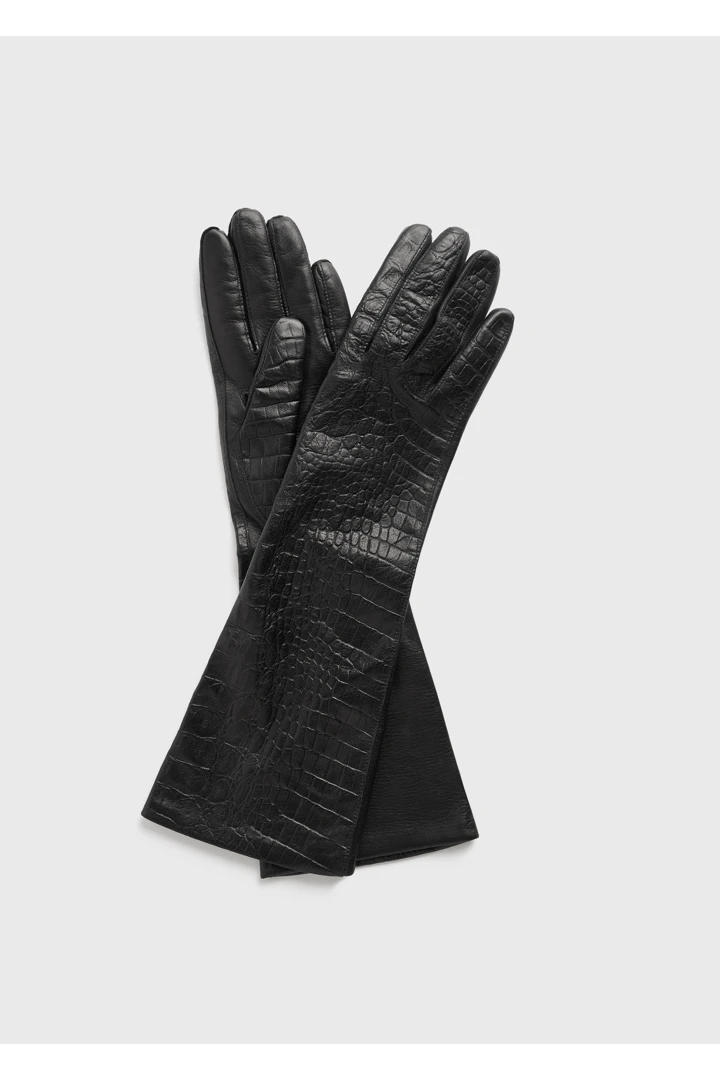 TOTEME 레더 글러브스 블랙의 블랙컬러 3번쨰 이미지입니다.