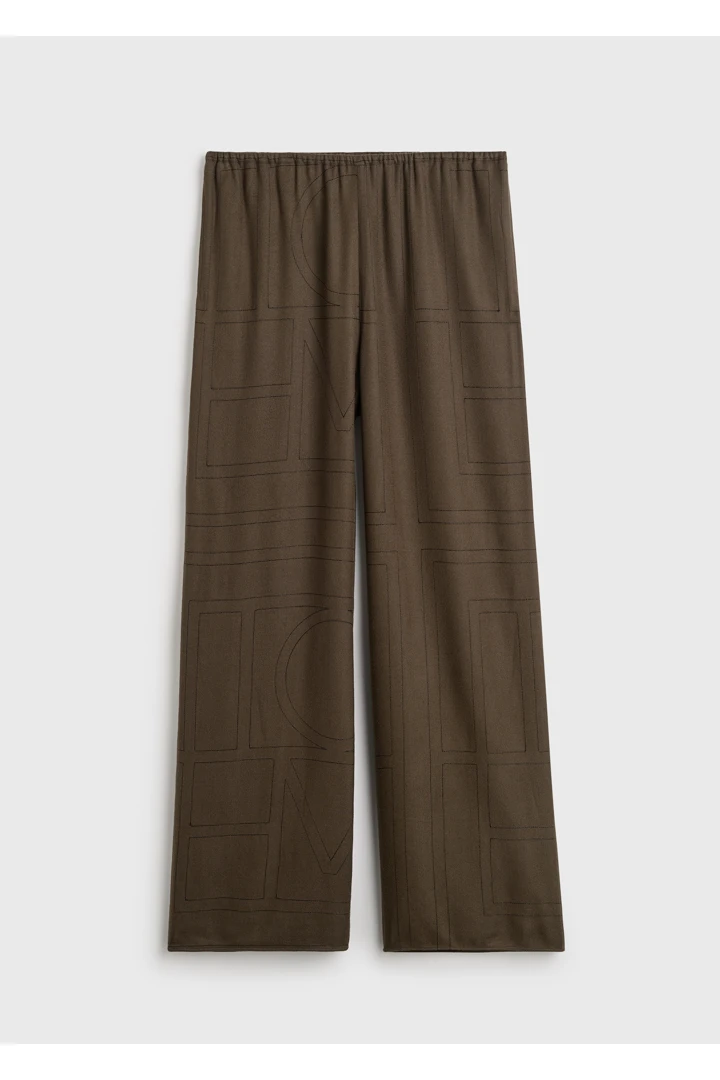 TOTEME default image 17 of 브라운 in 모노그램 플란넬 파자마 바텀 다크 브라운