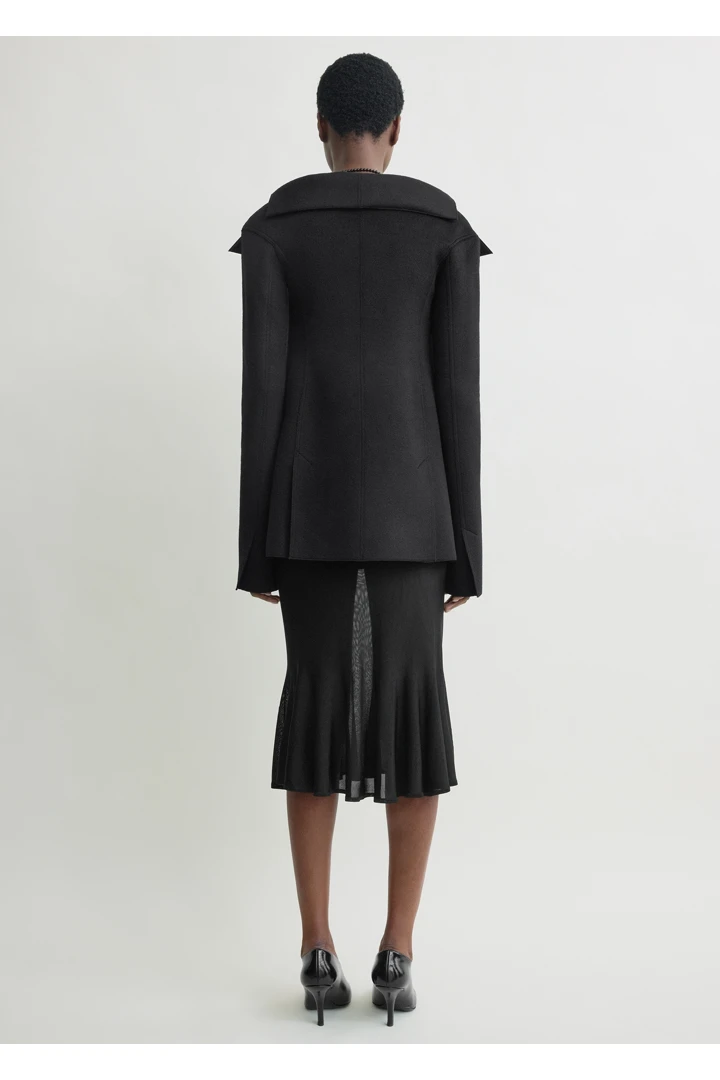 TOTEME 오픈 칼라 울 재킷 블랙의 블랙컬러 2번쨰 이미지입니다.