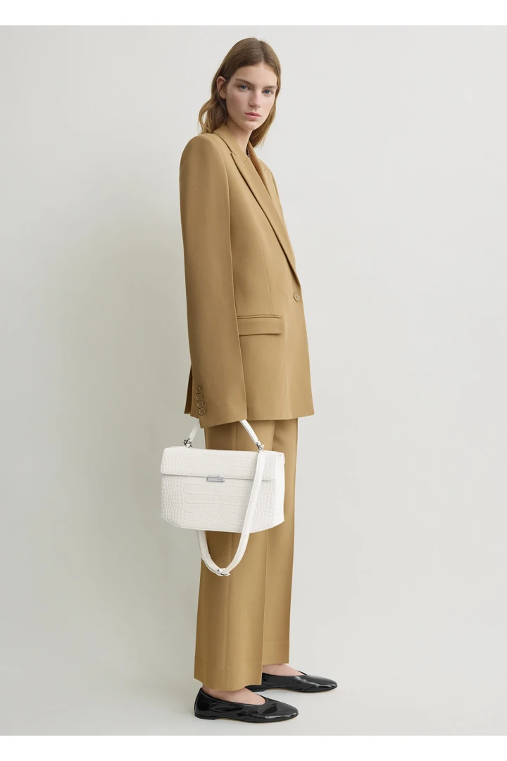 TOTEME default image 3 of 베이지 in 슬림 테일러드 블레이저 베이지