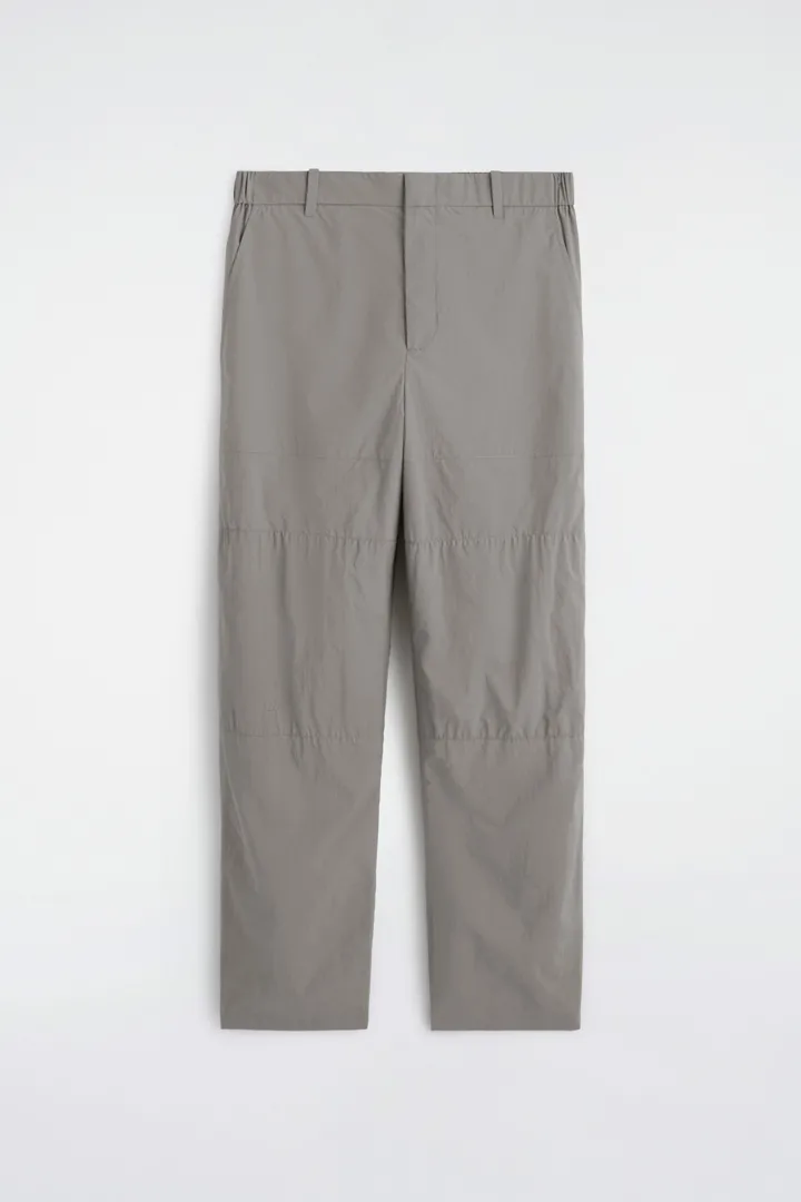 COS default image 4 of 그레이 in 나일론 배럴 레그 릴랙스드 핏 트라우저
