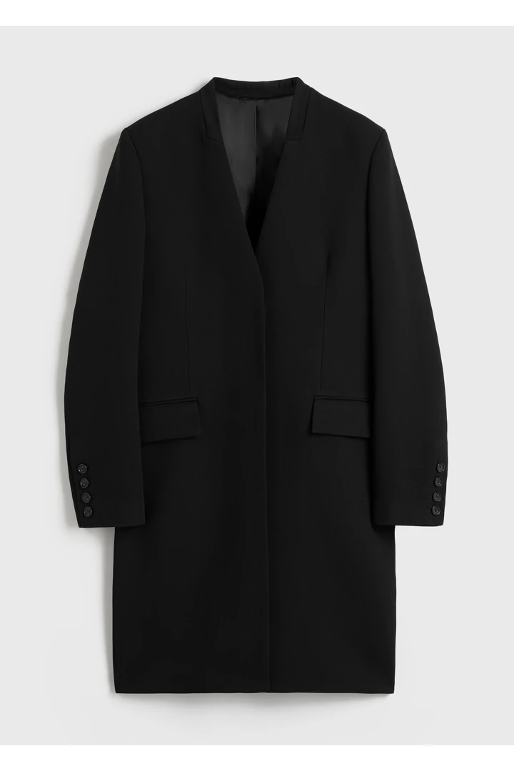 딥 플리츠 코트 블랙