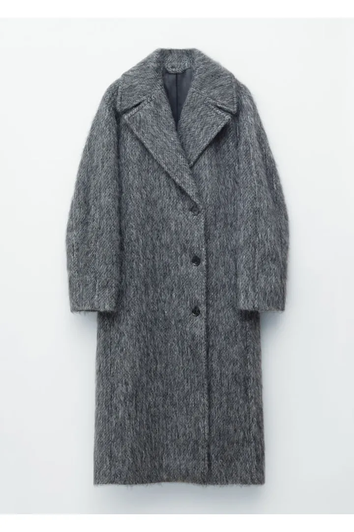 앤아더스토리즈 브러쉬드 울 블렌드 코트의 다크 그레이 멜란지컬러 Product입니다.