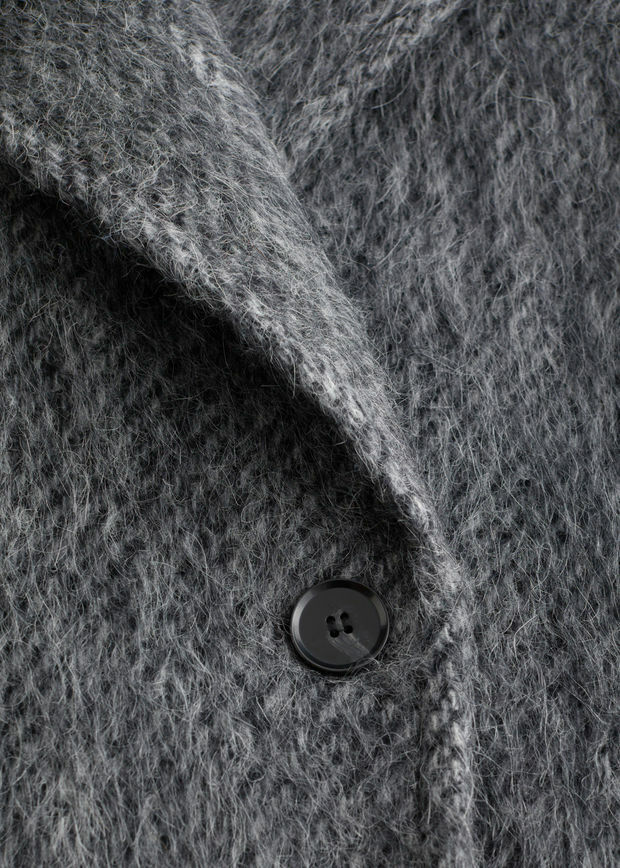 앤아더스토리즈 브러쉬드 울 블렌드 코트의 다크 그레이 멜란지컬러 Detail입니다.