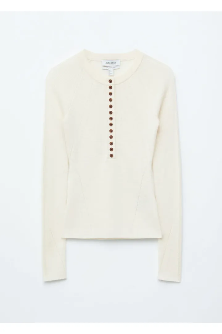 앤아더스토리즈 하프 플라켓 메리노 울 탑의 크림컬러 Product입니다.