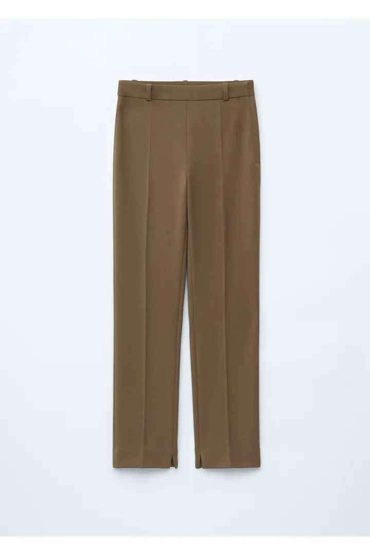 앤아더스토리즈 슬림 레그 프레스 크리스 트라우저의 카키 브라운컬러 Product입니다.