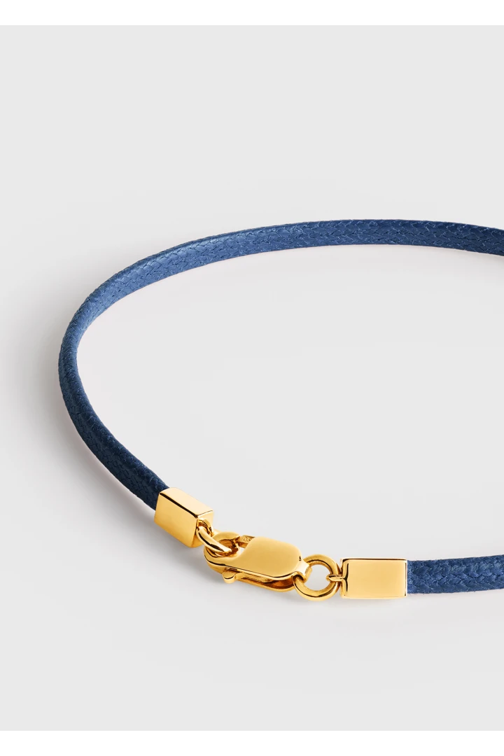 TOTEME 미니 다이아몬드 브레이슬릿 블루/골드의 블루/골드컬러 3번쨰 이미지입니다.