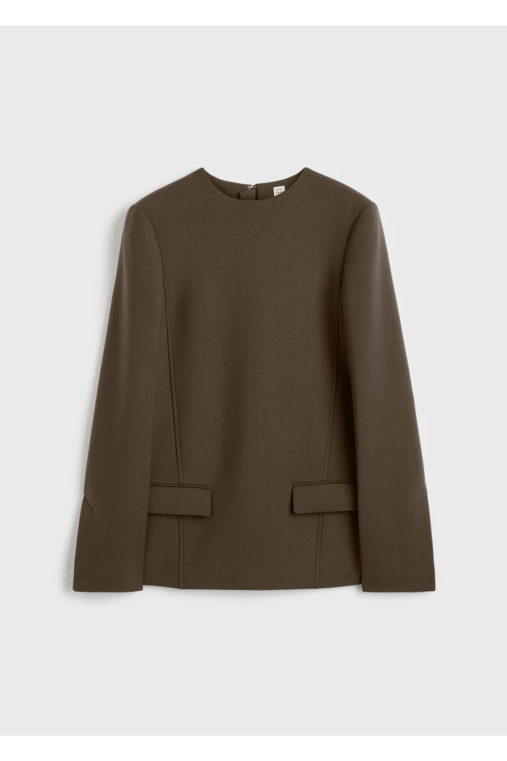 TOTEME 포켓 탑 바크의 바크컬러 4번쨰 이미지입니다.