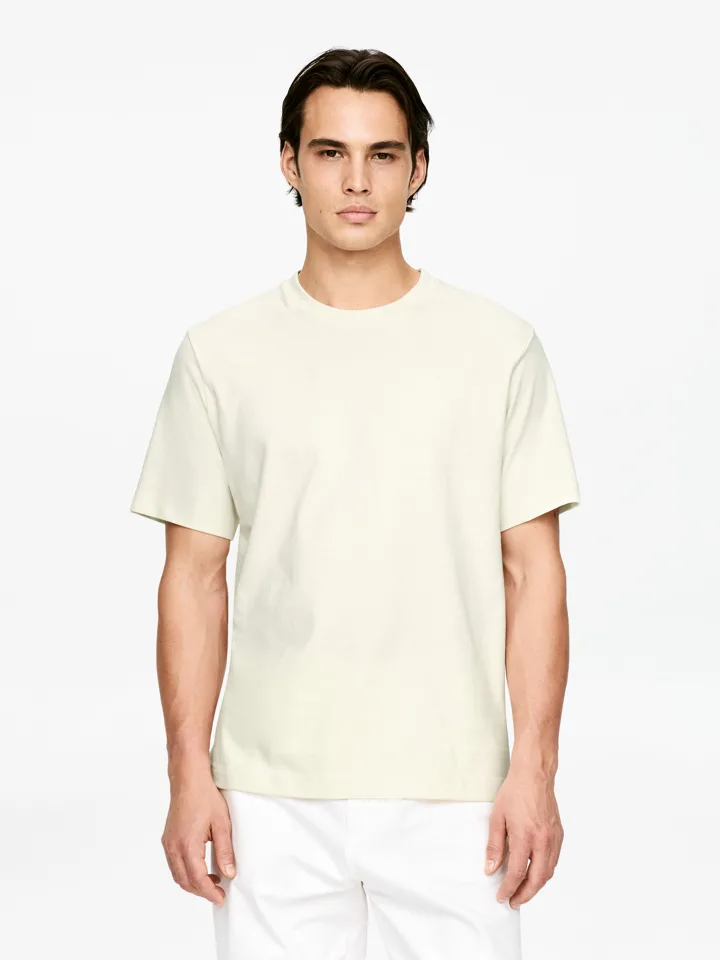 ARKET default image 1 of White in 220 GSM 릴랙스드 티셔츠